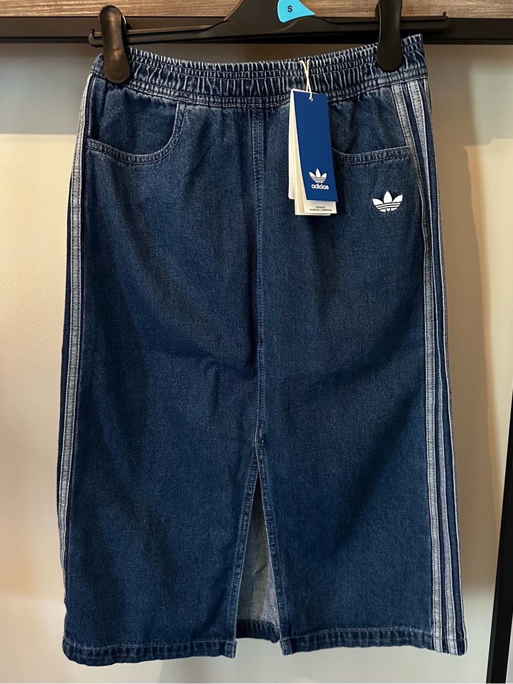 adidas Girls Blue Denim Skirt with Side Stripes 11-12 Youth (uk) Girls Medium